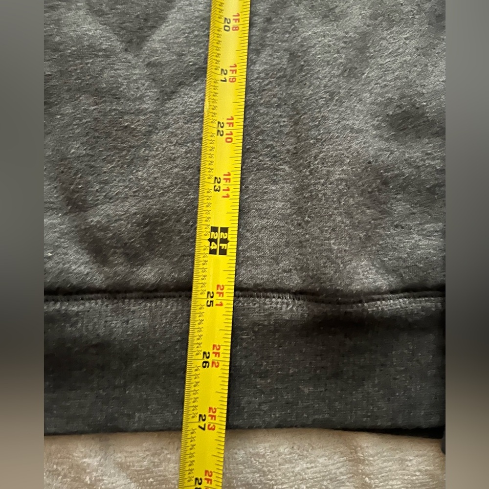 Men’s Nike Hooded Sweatshirt, Gray, Size XL, Pre-Owned Excellent Used Condition - Picture 8 of 13